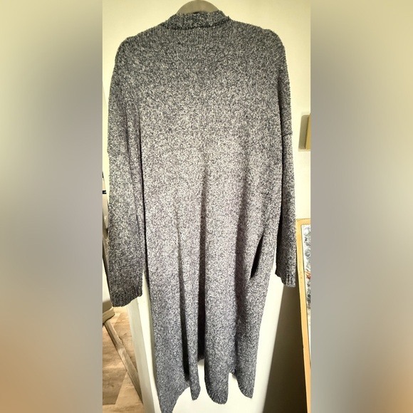 Silence + Noise Gray Long Knit Cardigan - Picture 4 of 4